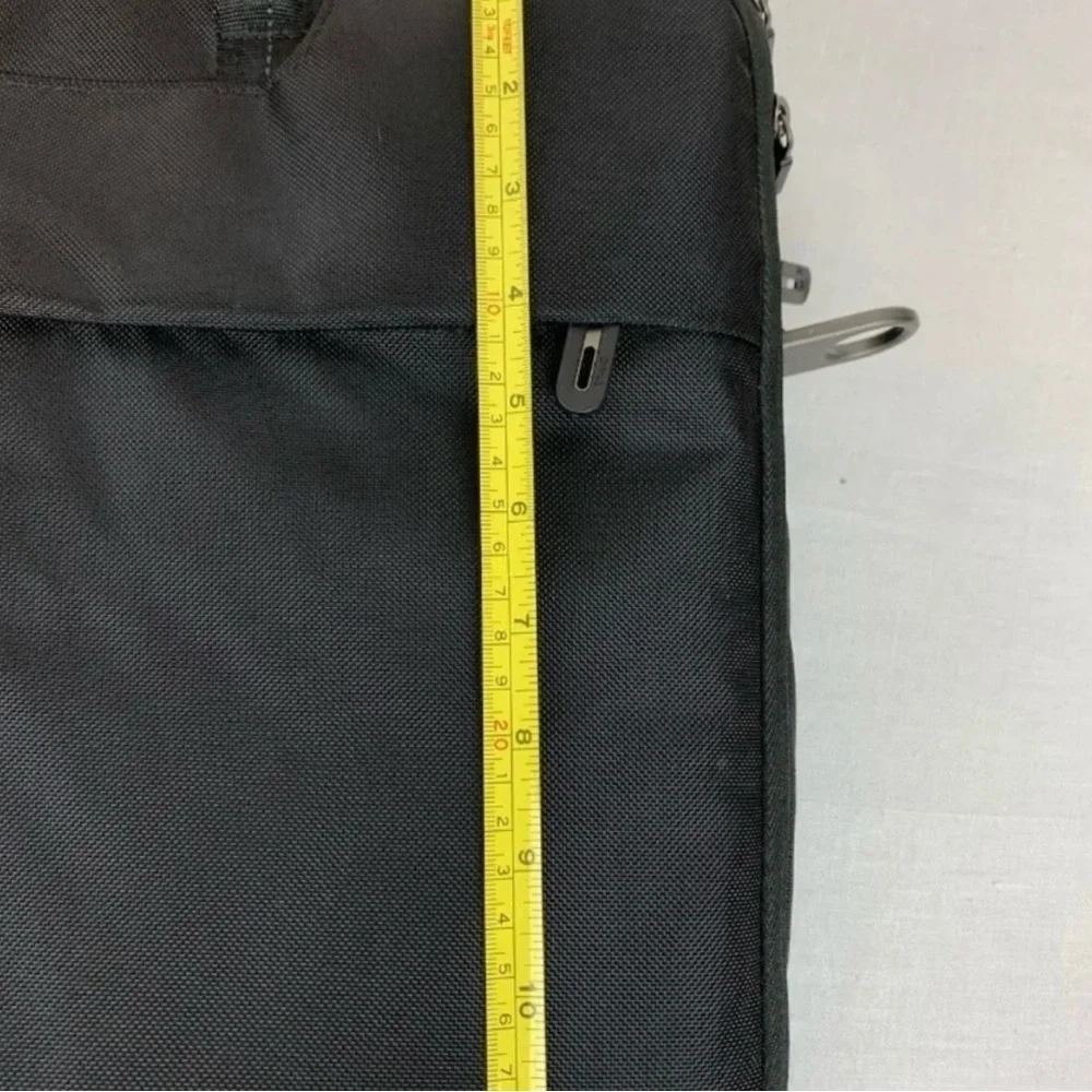Dell Black Padded Laptop Bag with Top Handles and Structured Shape